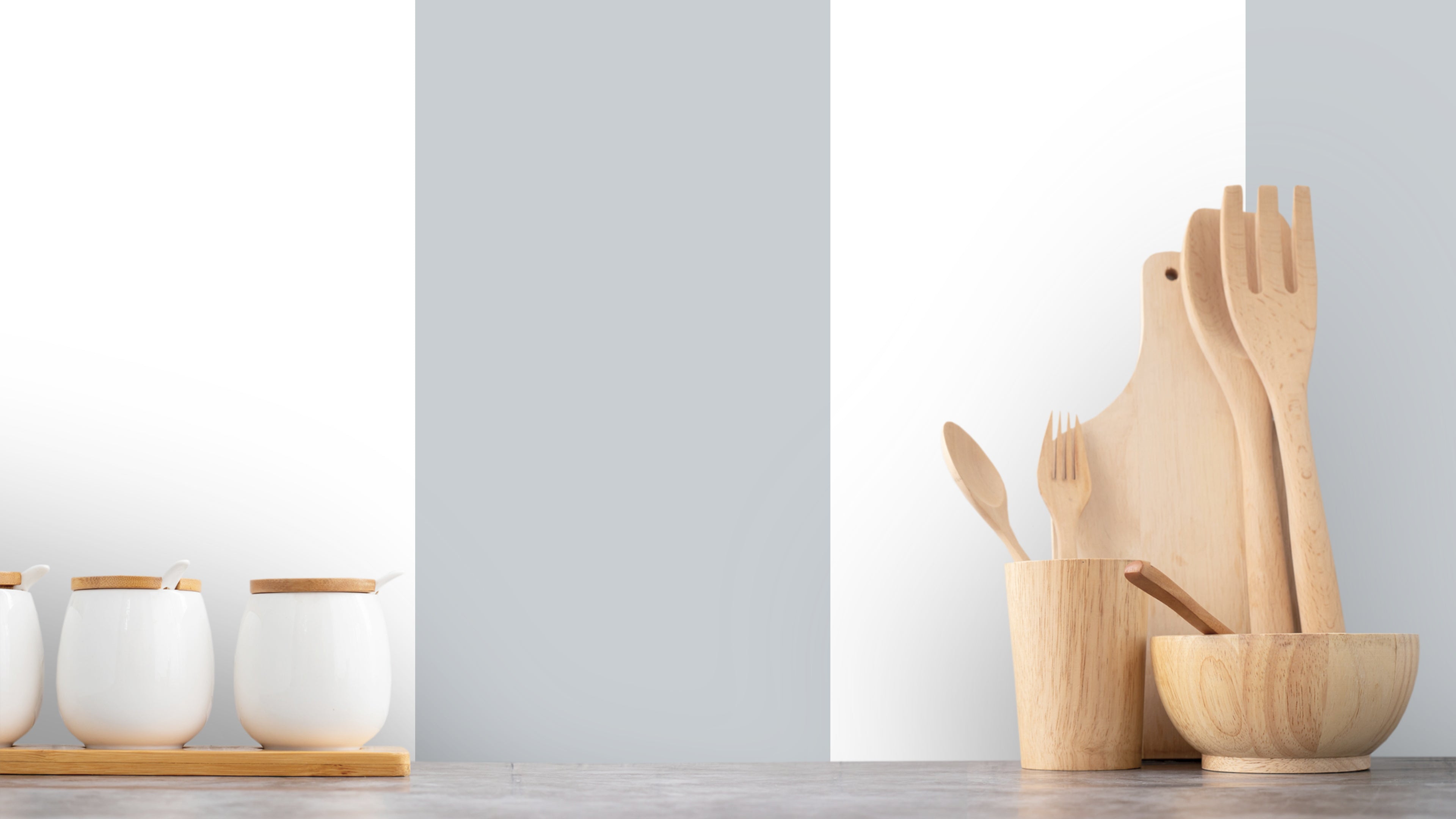 Big Stripes - Vit/Ljusgrå - Klassisk randig tapet för moderna hem