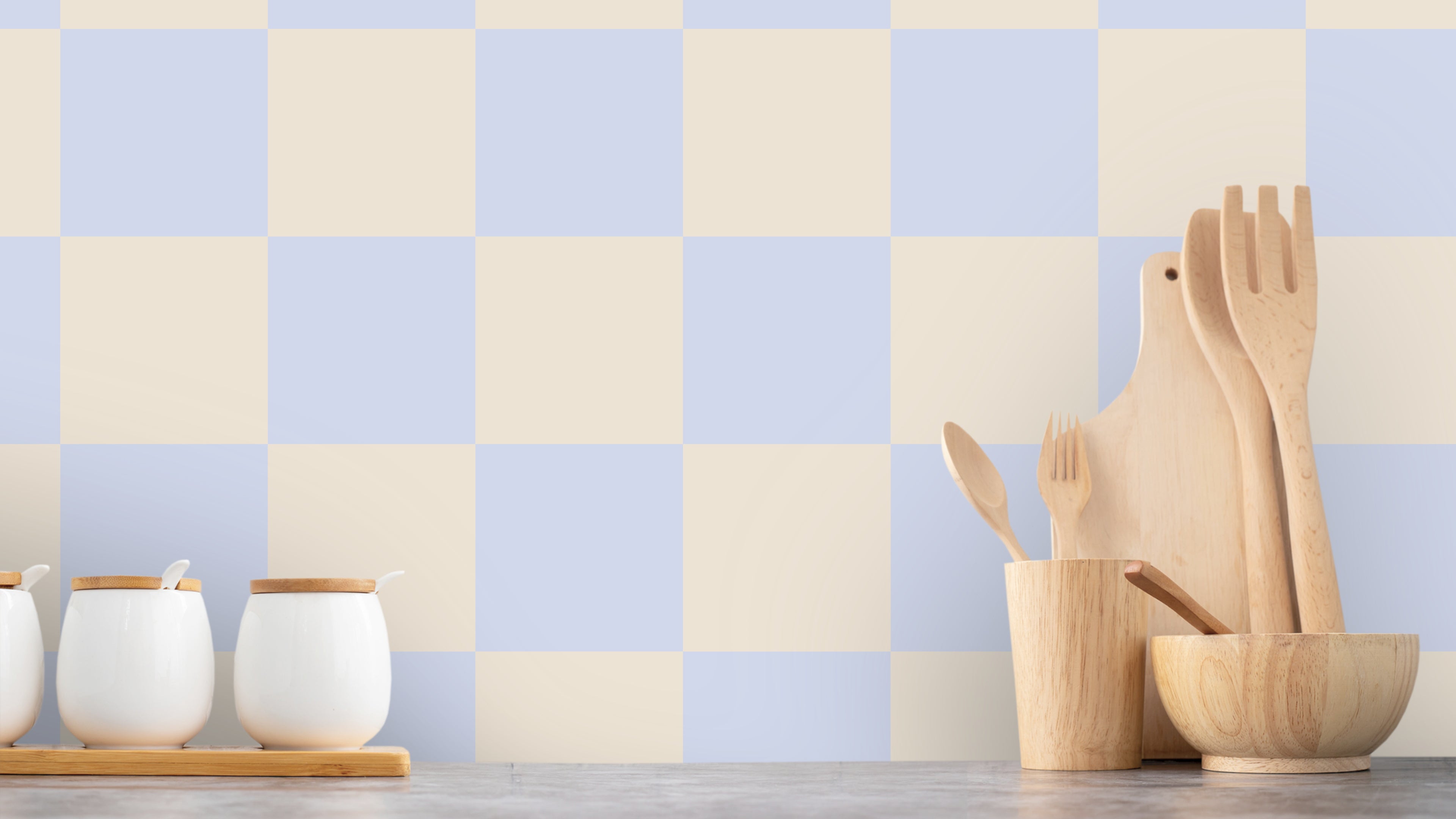 Reval Wallpaper Checkers - Sky - Tapet med rutigt mönster i blått – högkvalitativ tapet för en personlig och harmonisk vägg