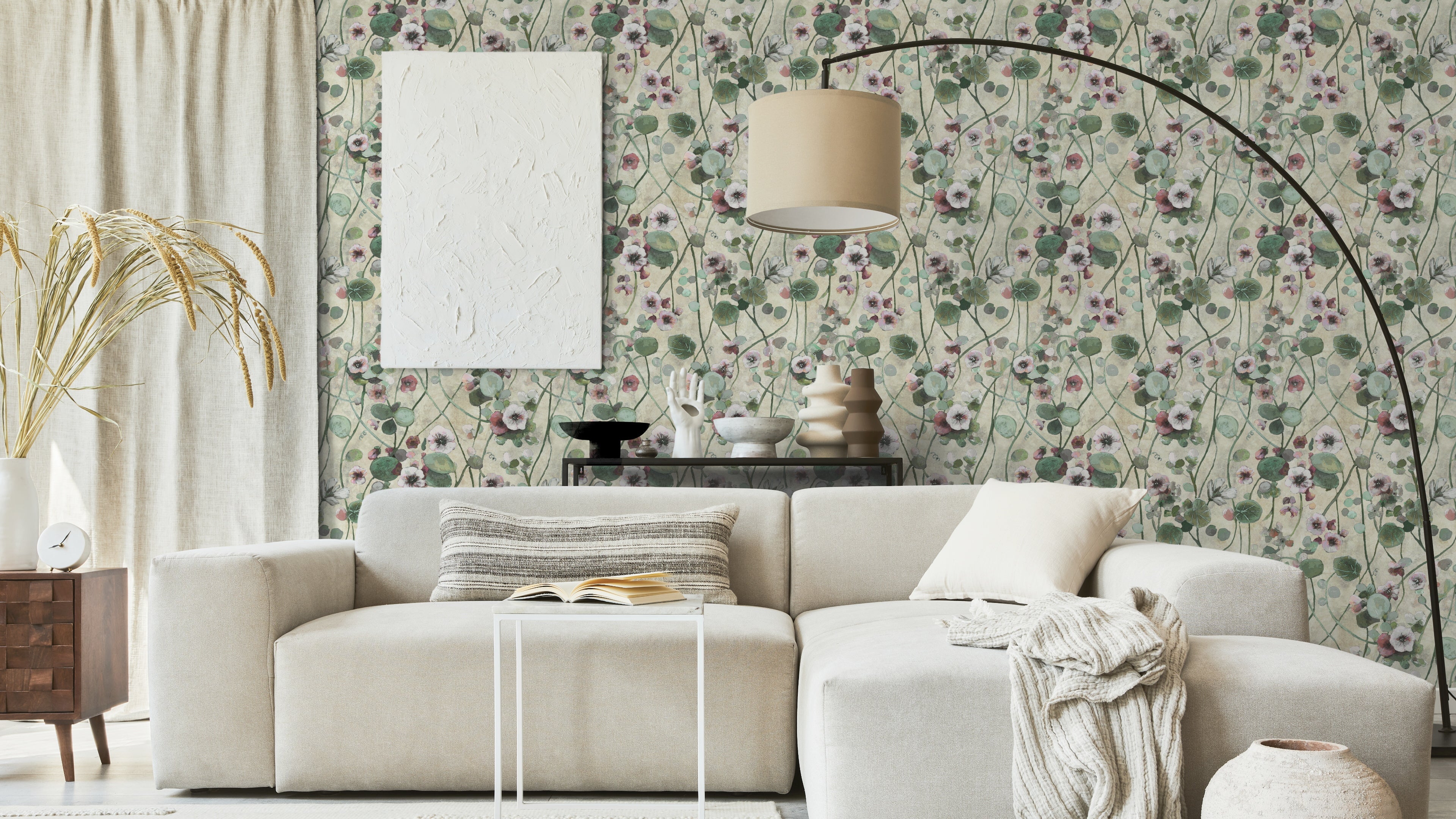 Krasse - Vit – Handmålad tapet med levande blommor på ljus bakgrund