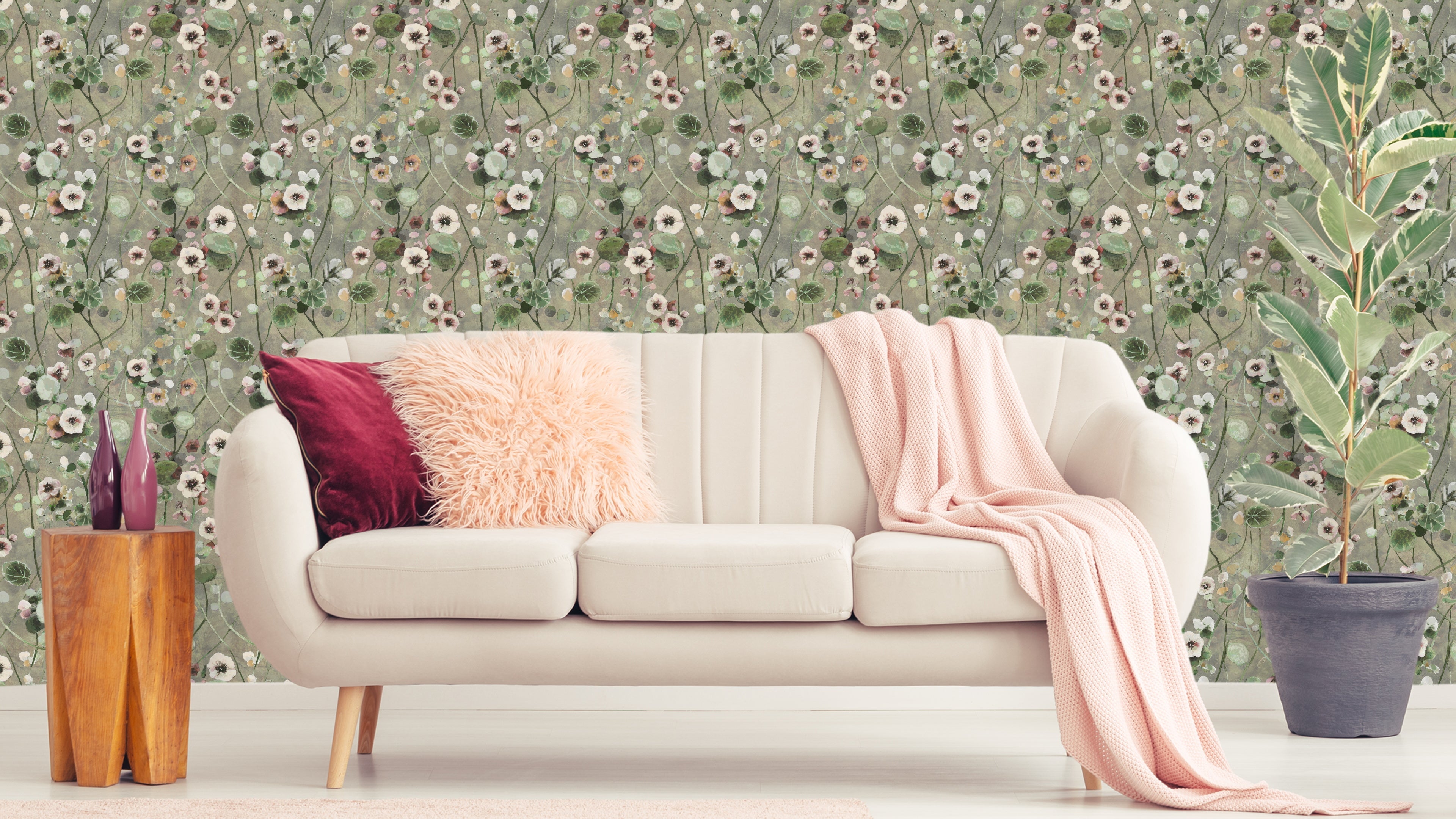 Krasse - Greyish – Handmålad tapet med levande blommor i sofistikerade grå toner