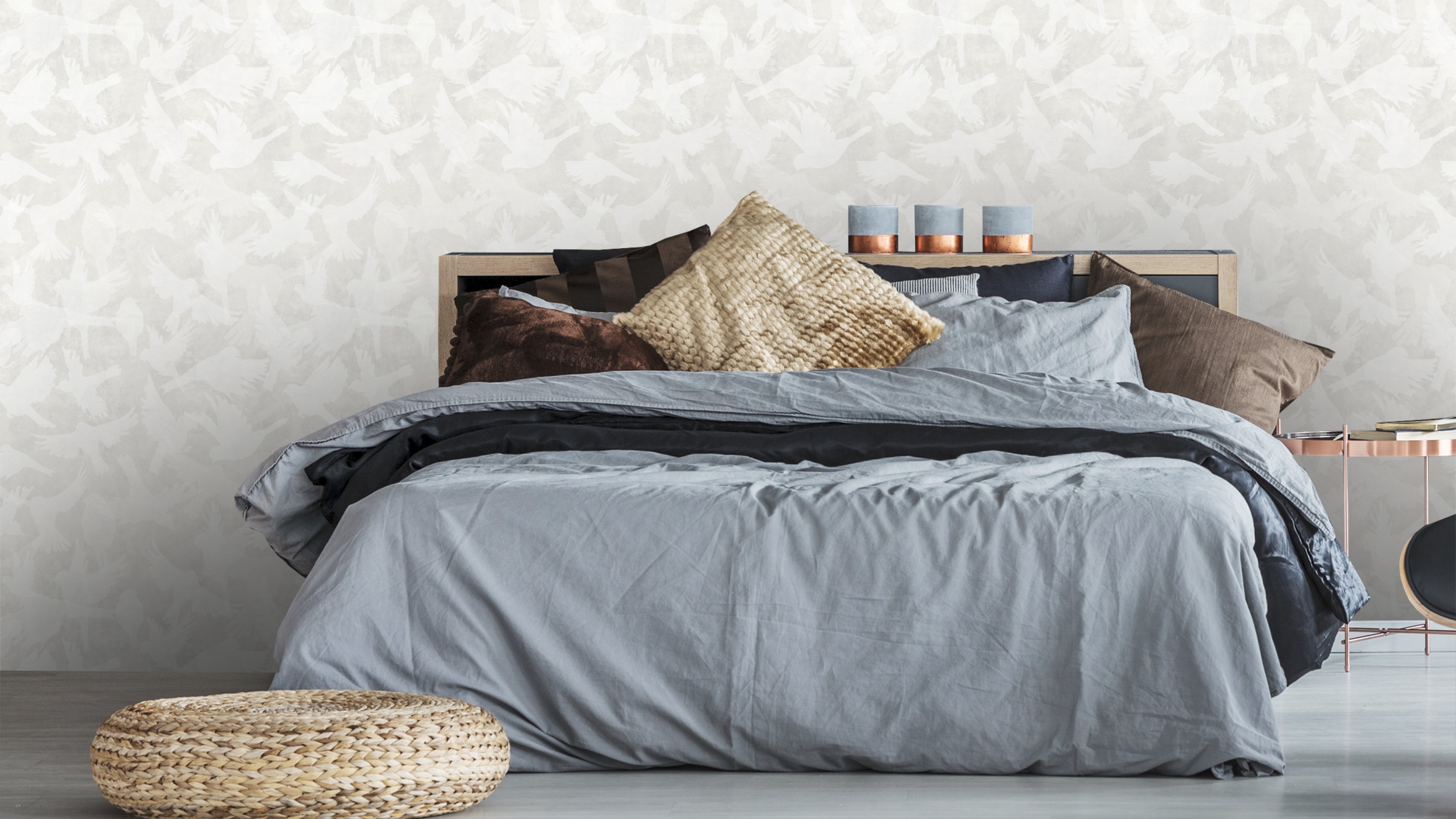 Fåglar - Grey - Elegant grå tapet med fågelmotiv i skandinavisk design