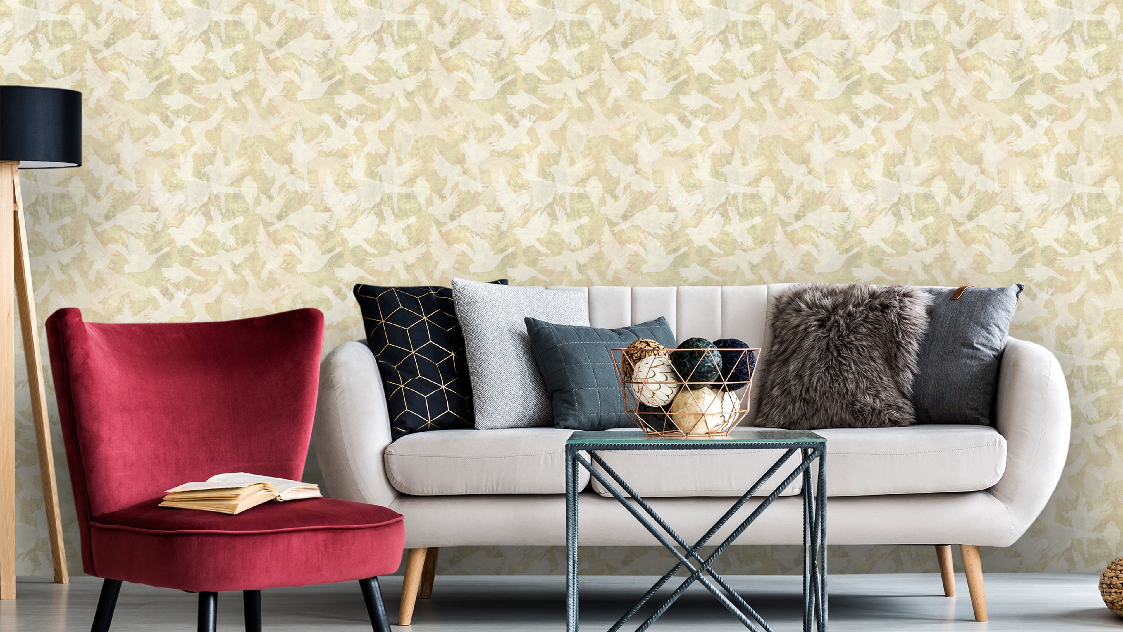 Fåglar - Wheat - Ljus gul tapet med fågelmotiv i skandinavisk design