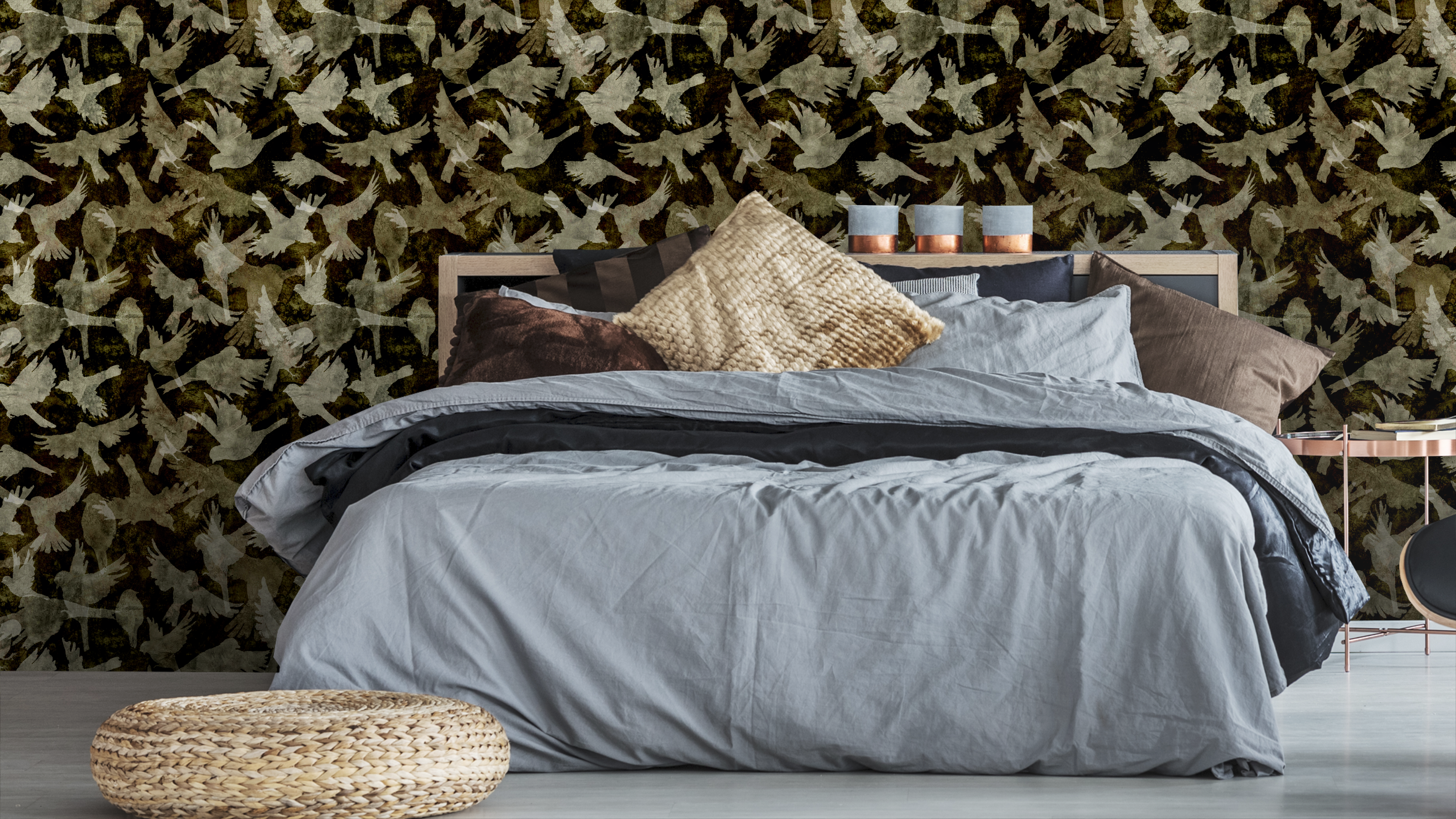 Fåglar - Amber - Elegant tapet med fågelmotiv i varma amber-toner