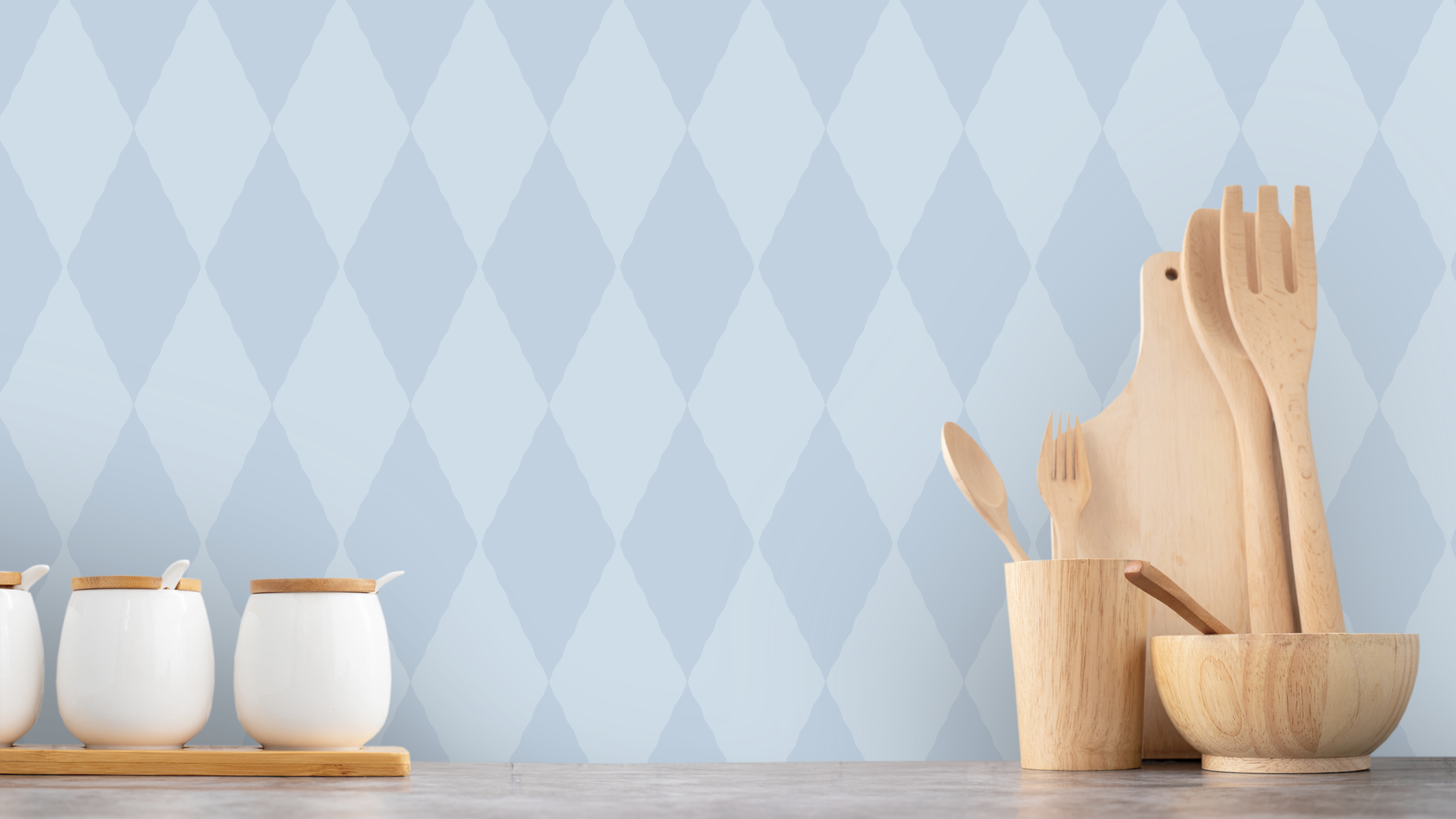 Wavy Diamond - Sky - Geometrisk tapet med vågiga diamanter i blå toner