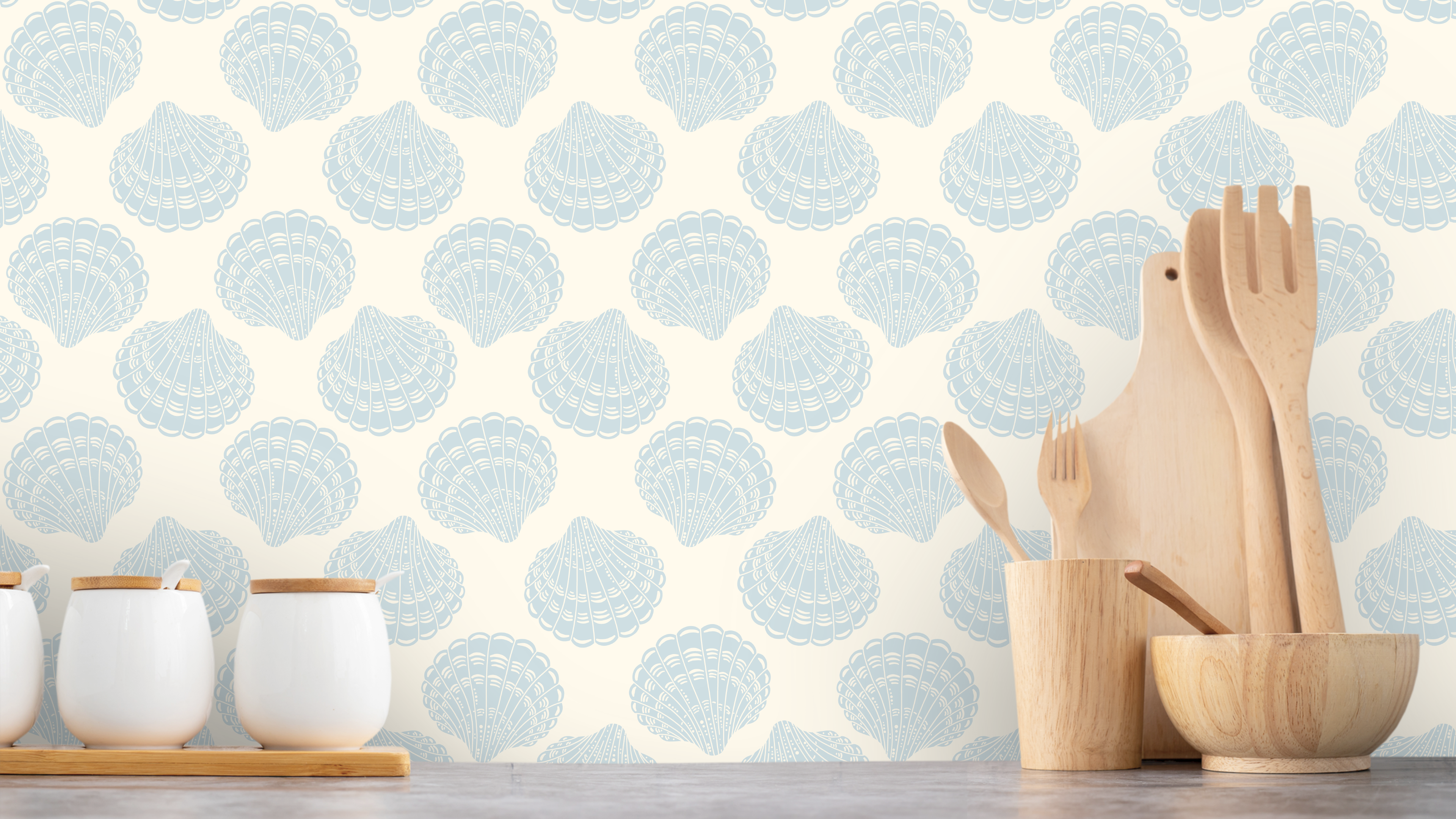 Reval Wallpaper Vongole - Light Blue - Elegant tapet med musselskal i pastellblått – högkvalitativ tapet för en personlig ...