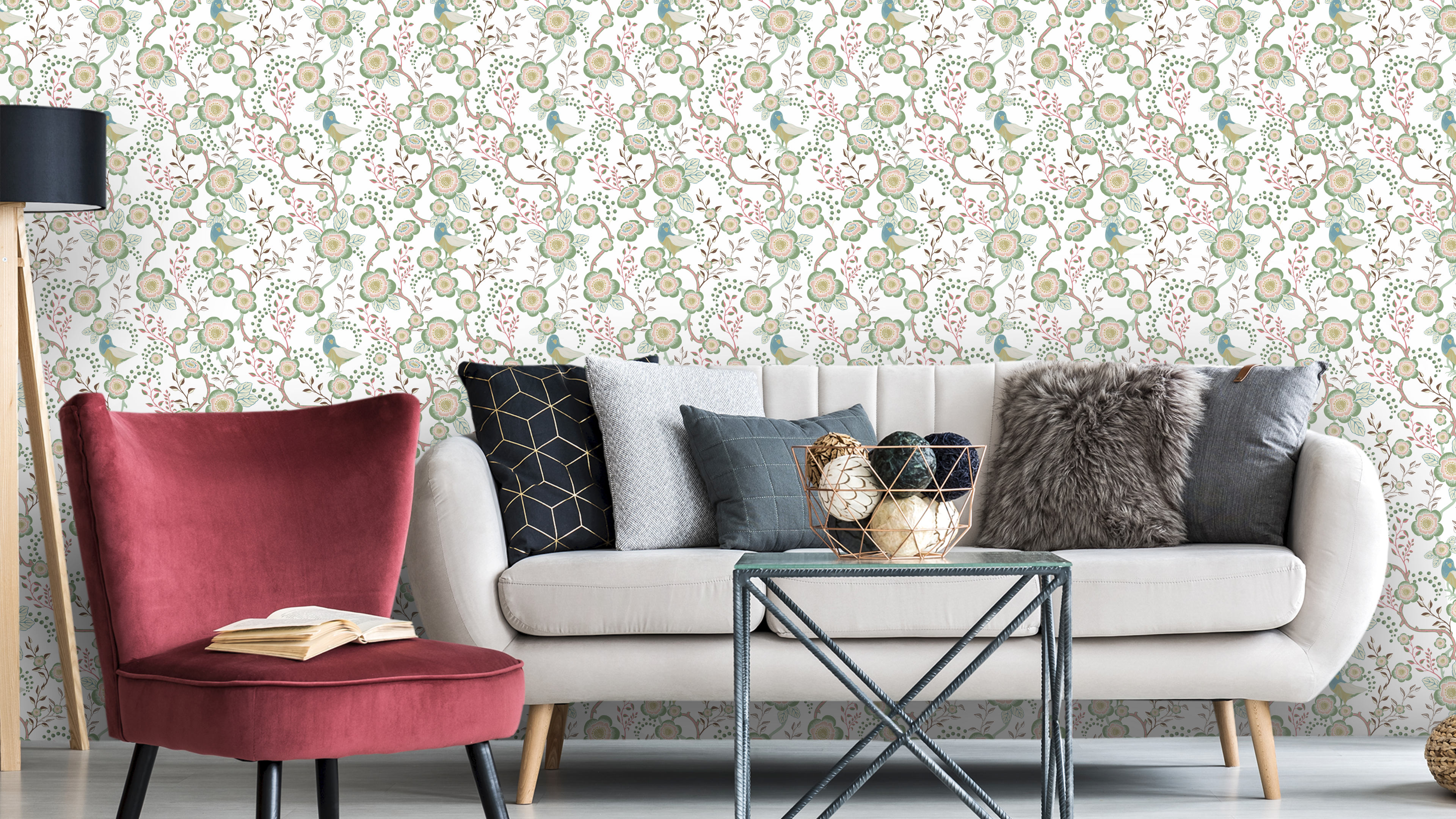 Reval Wallpaper Epiphany - Creme - Romantisk tapet med fåglar och blommor – högkvalitativ tapet för en personlig och harmo...
