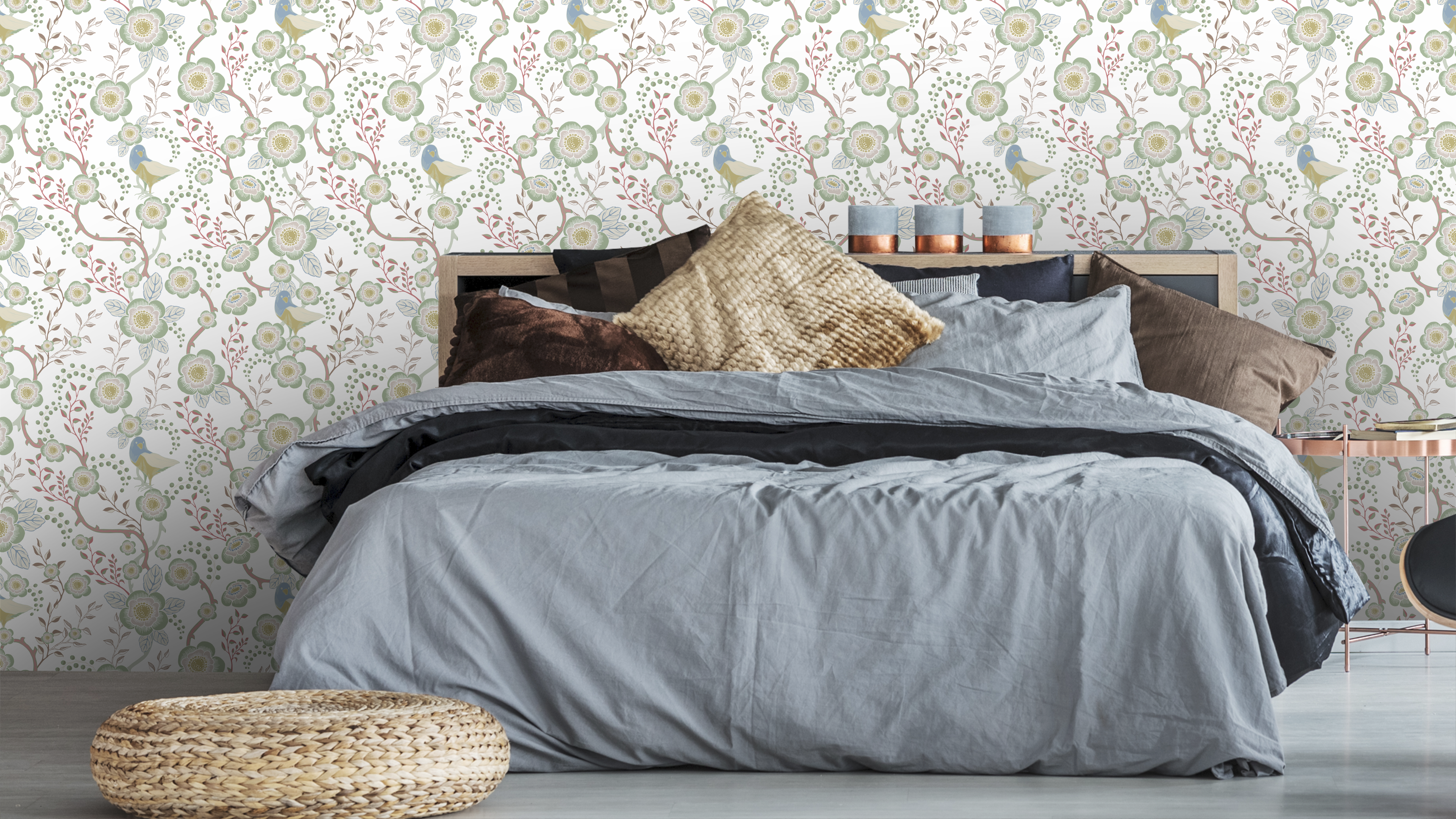 Reval Wallpaper Epiphany - Creme ljus - Romantisk tapet med fåglar och blommor – högkvalitativ tapet för en personlig och ...