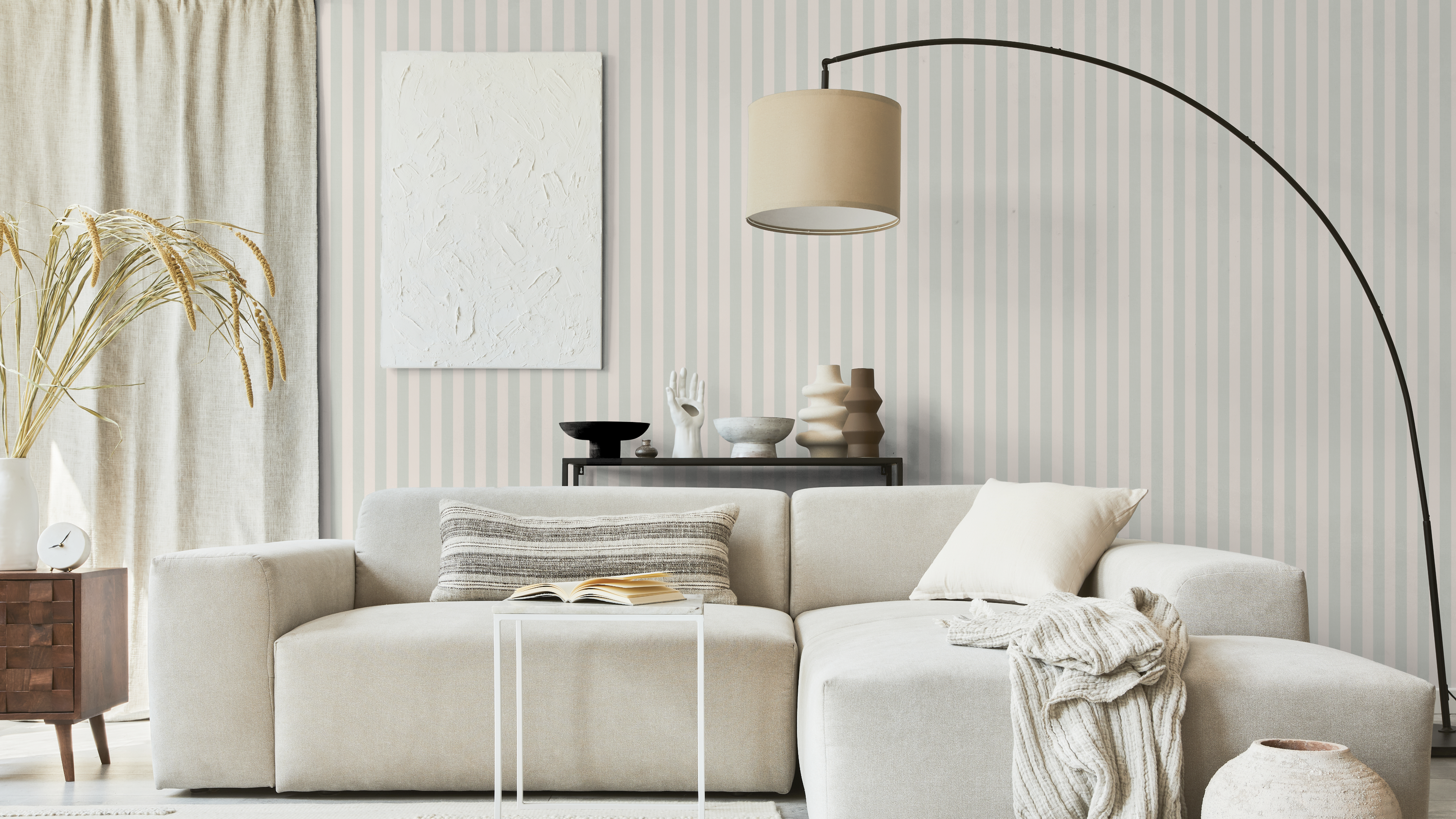 Umbrella Stripe - Oyster – Lekfull randig tapet i pastellfärger