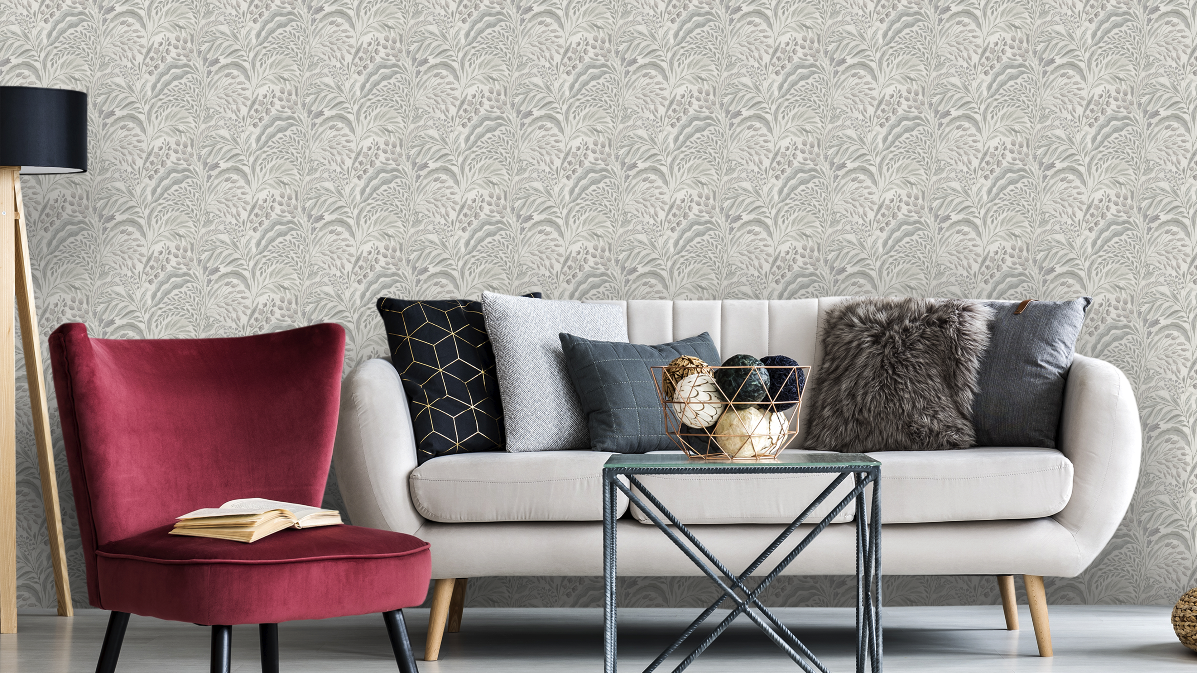 Growing Garden - Oyster - naturinspirerad tapet med botaniska motiv i mjuka grå-beige toner