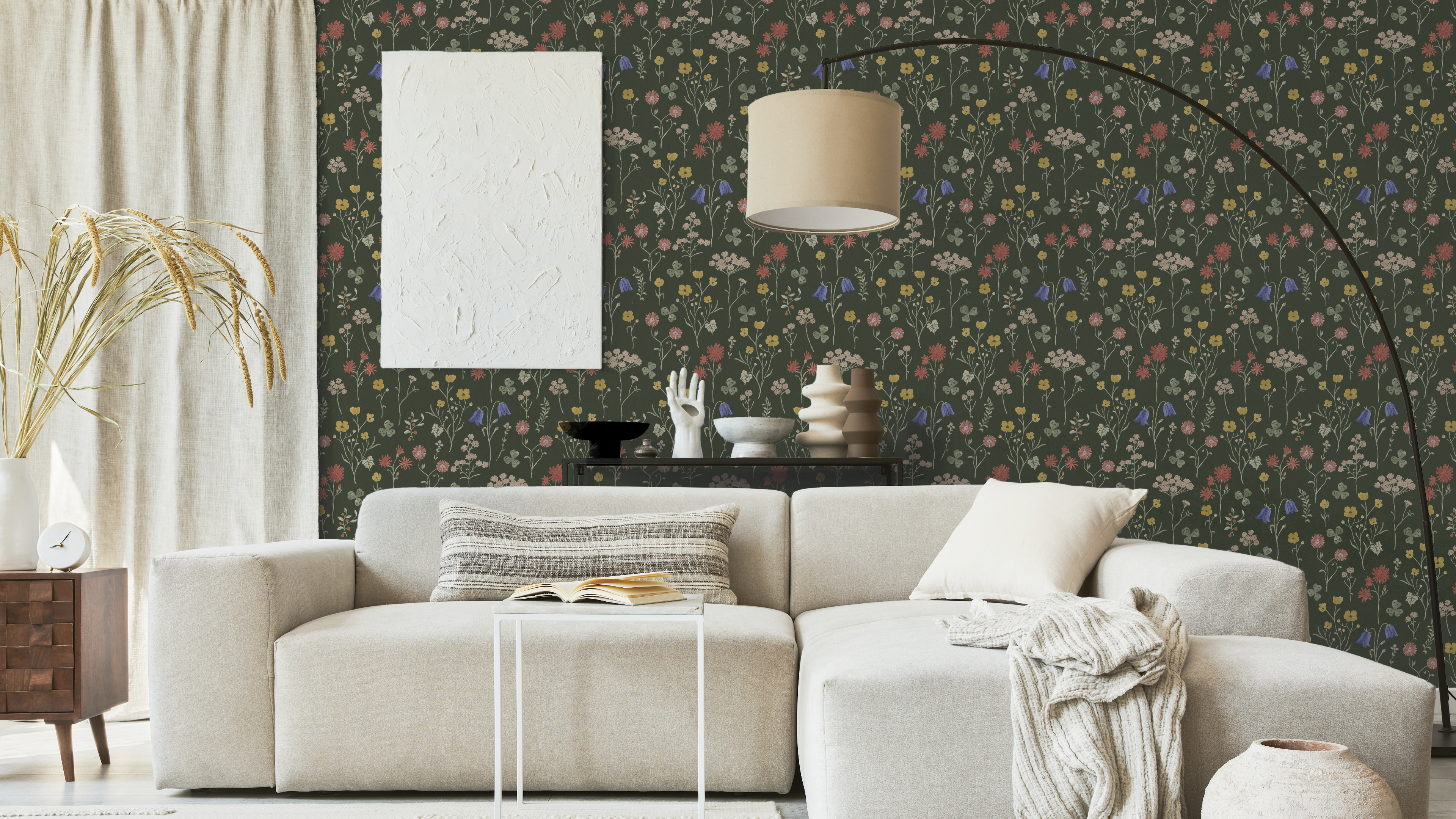 Sommaräng - Mossgrön – Naturlig tapet med vilda blommor i djupa gröna toner