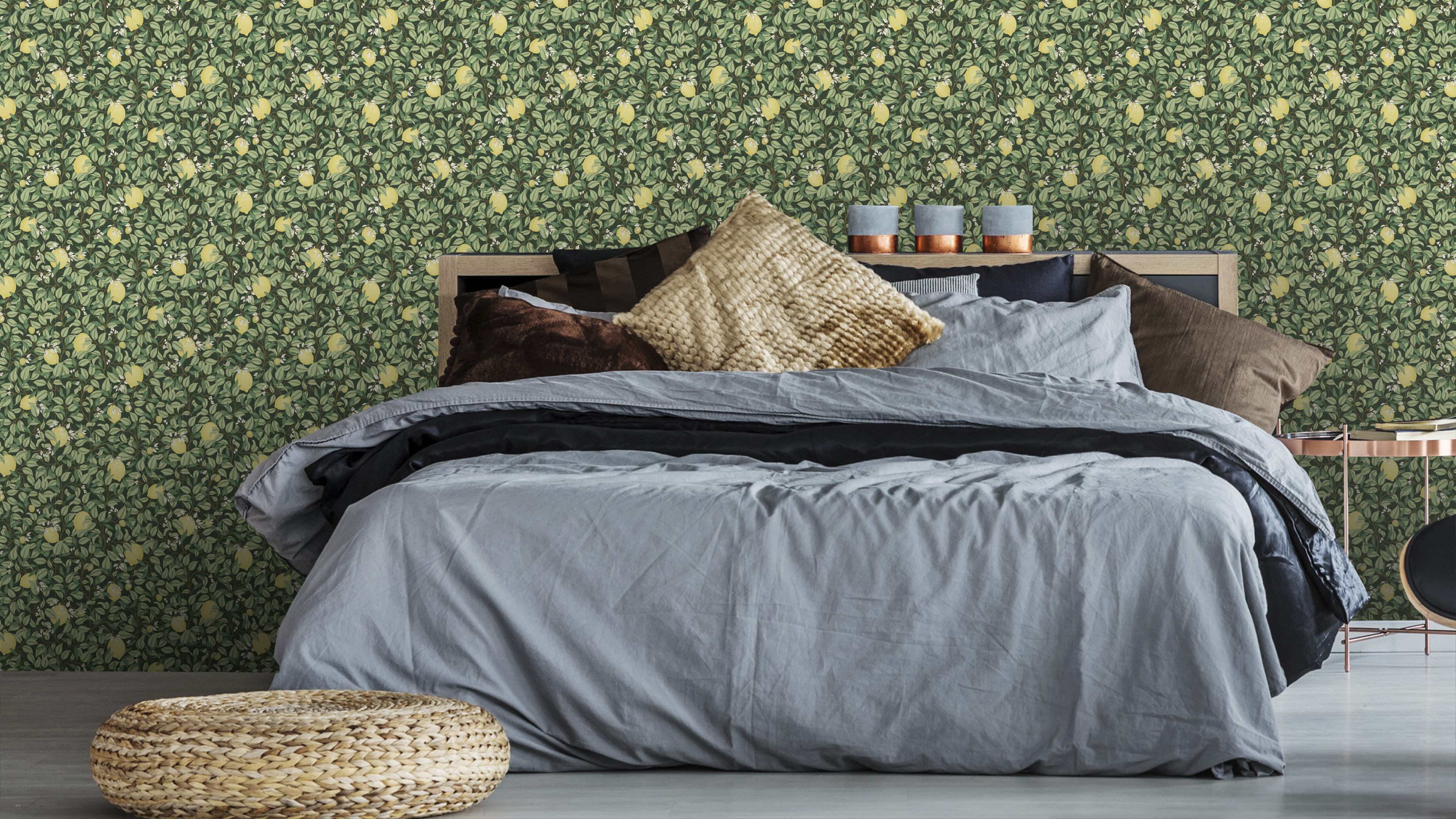 Lemongarden - Grön - Citronmönstrad tapet i gröna toner