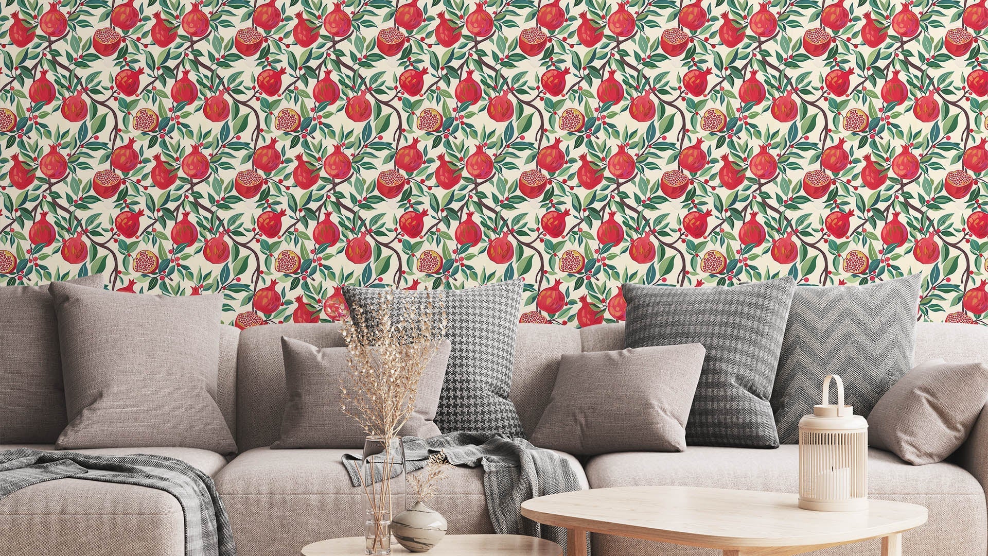 Reval Wallpaper Pomegranate Delight - Röd - Tapet med granatäpplen i rött – högkvalitativ tapet för en personlig och harmo...