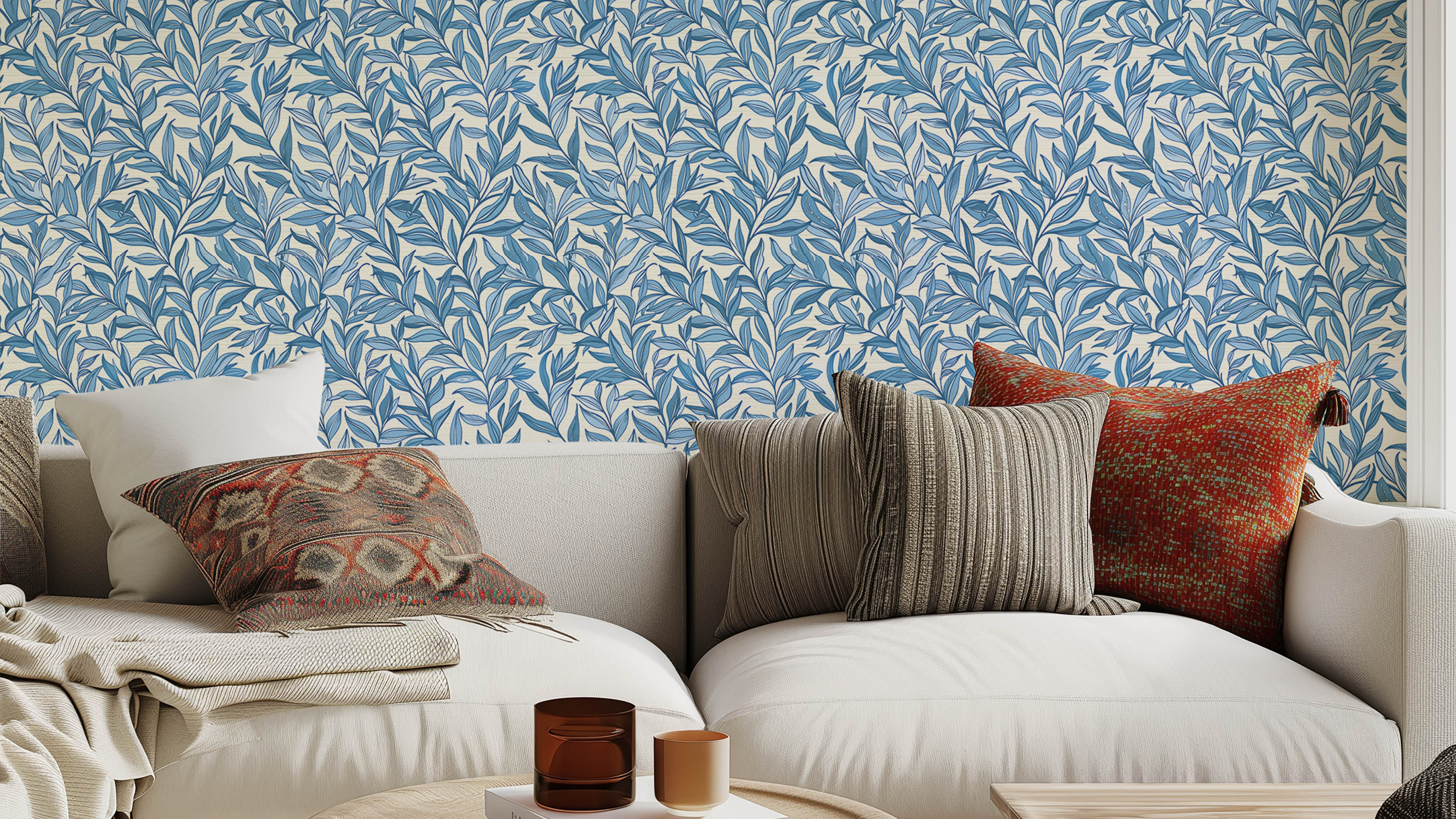 Boughs - Blå - Elegant tapet med handritade blad i blå toner