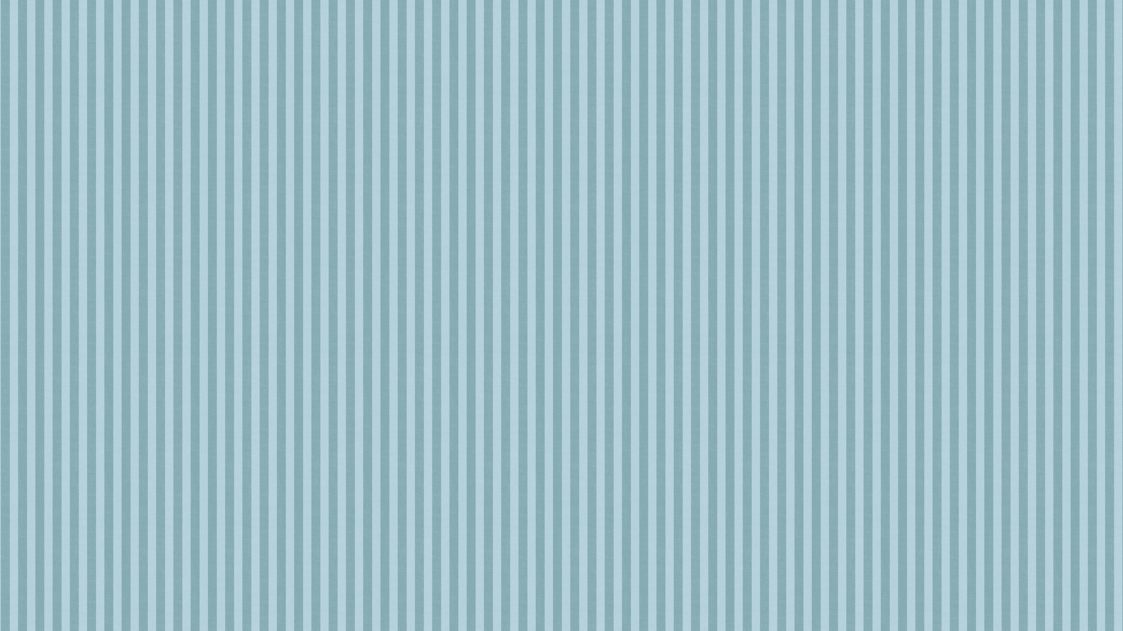Reval Wallpaper Umbrella Stripe - Ocean - Lekfull randig tapet i blå pastellfärger för barnrummet – högkvalitativ tapet fö...