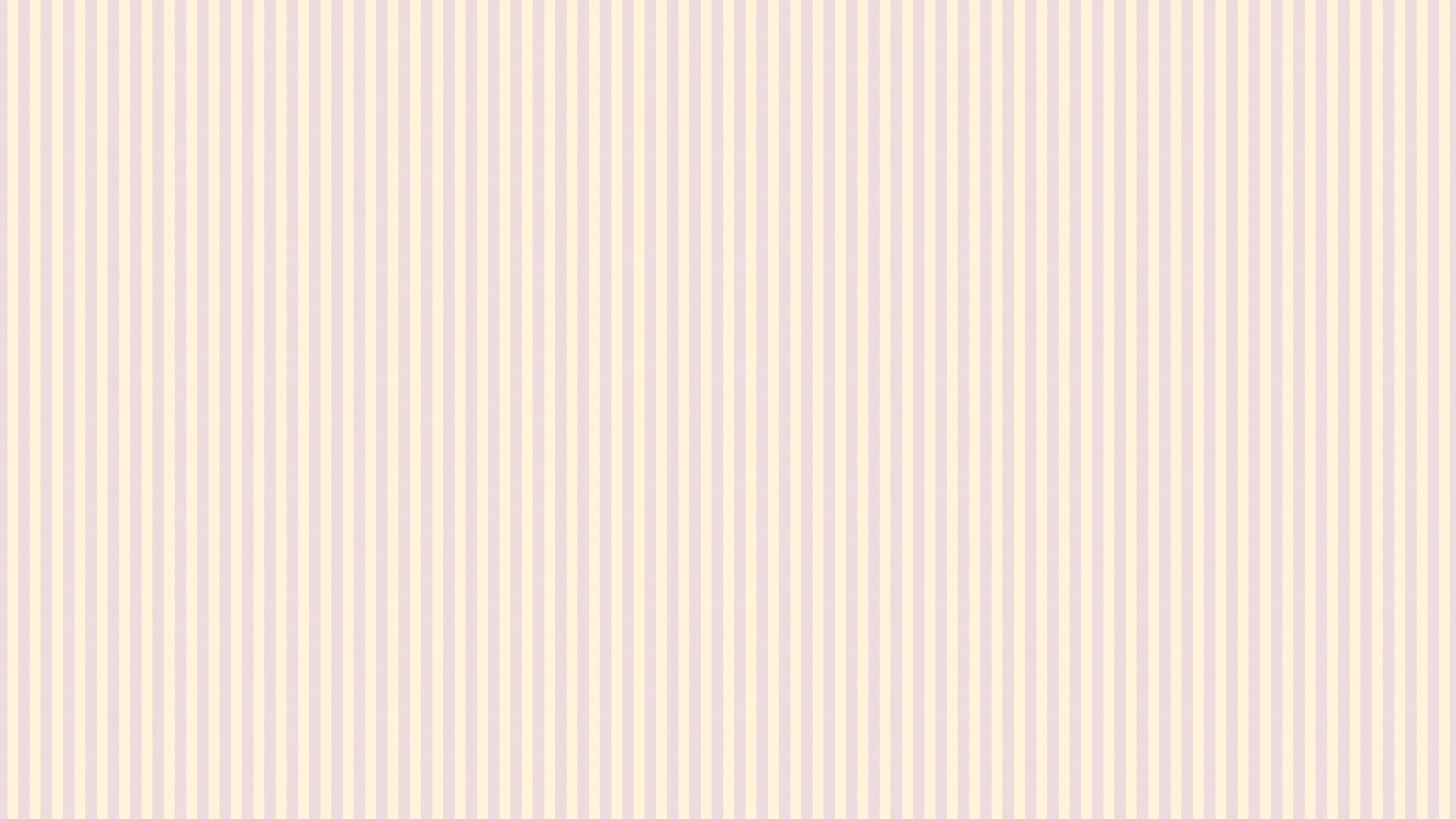 Reval Wallpaper Umbrella Stripe - Pearl - Lekfull randig tapet i pastellfärger för barnrummet – högkvalitativ tapet för en...