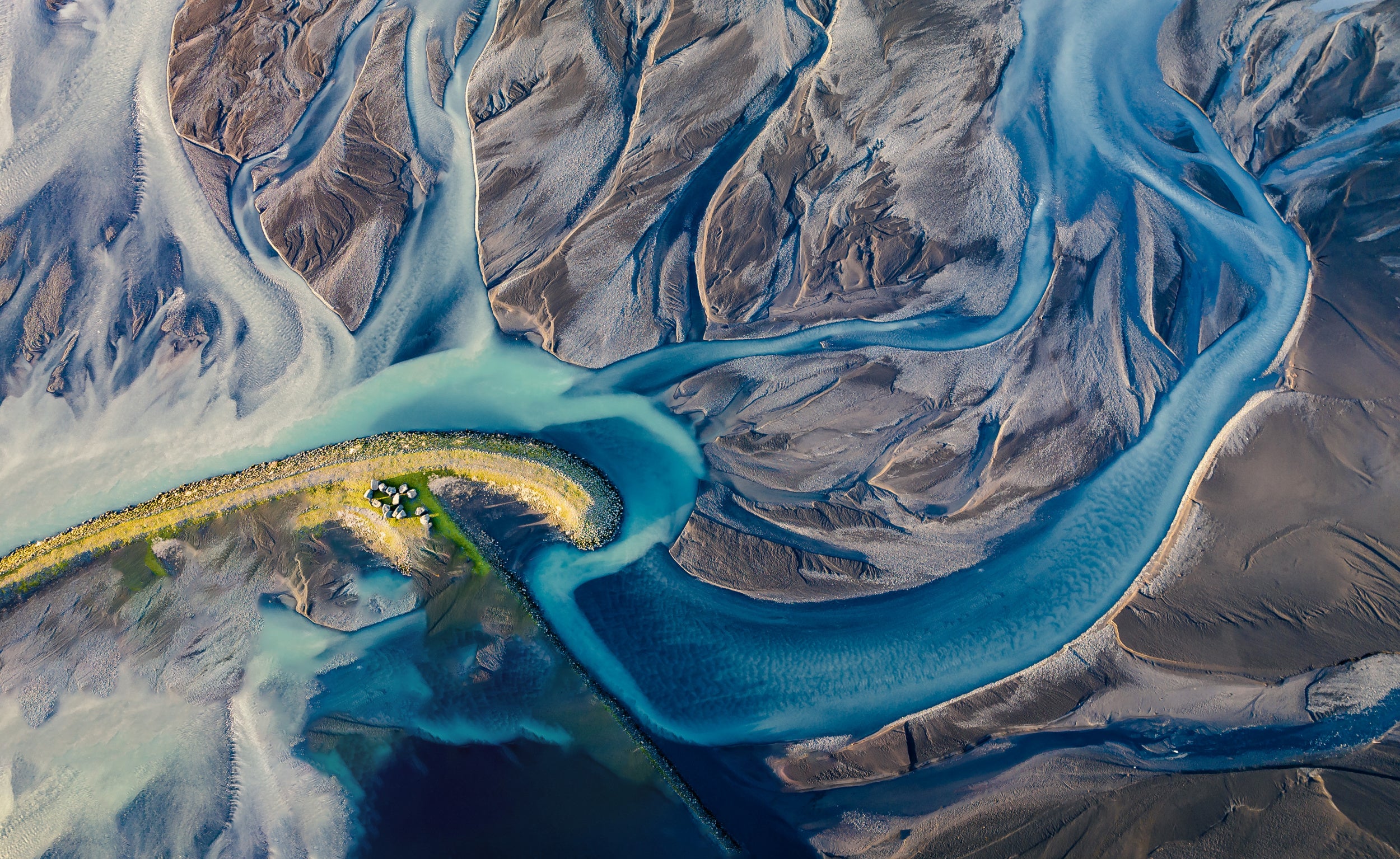 Twilight's Glacial Embrace