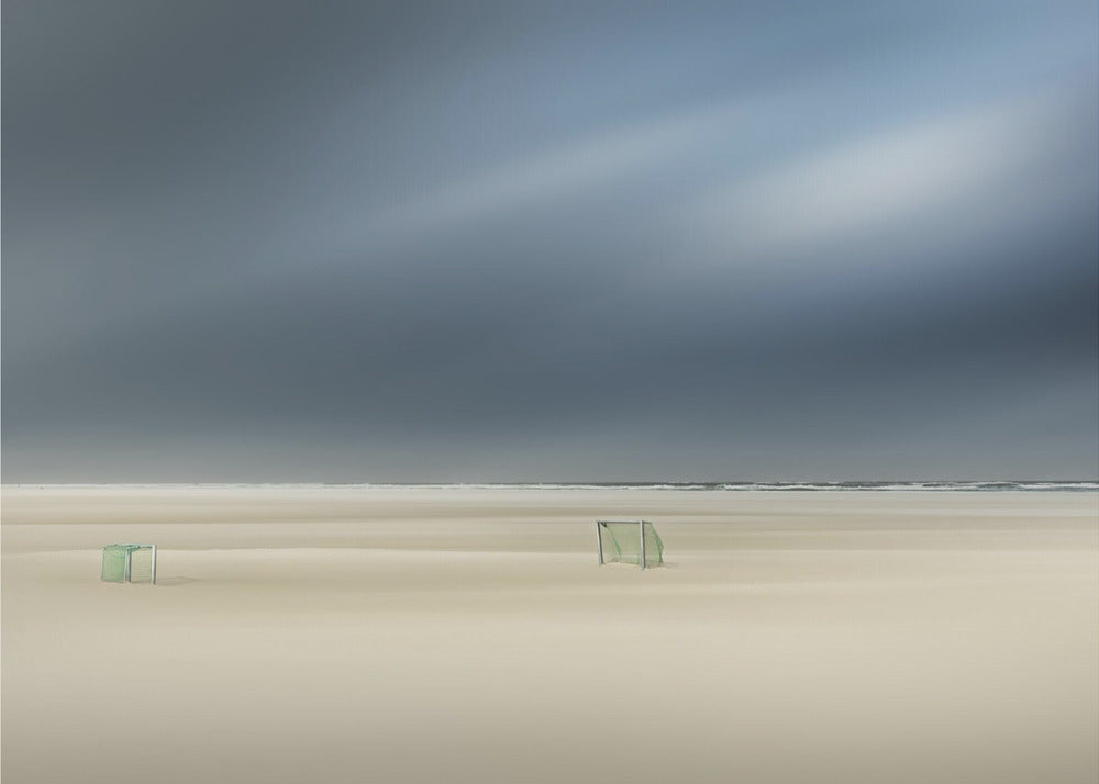 Game over - Fotbollsplan på strand