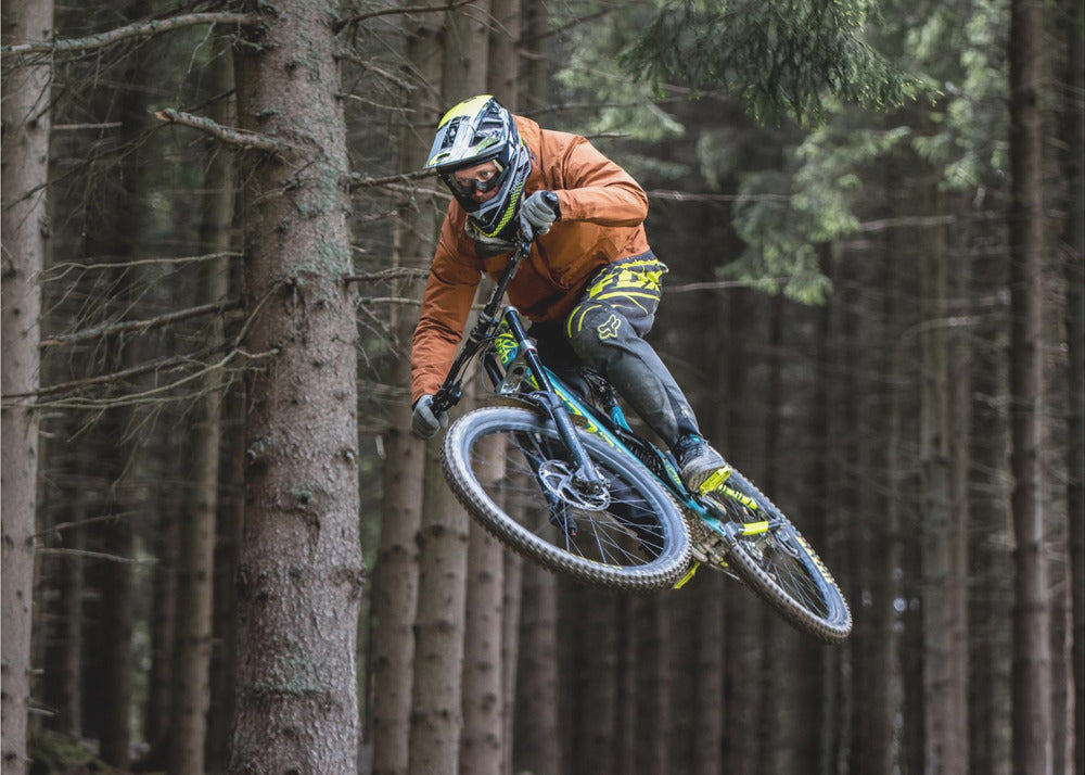 Unstoppable! - Kraftfullt fototapet med motivation och energi