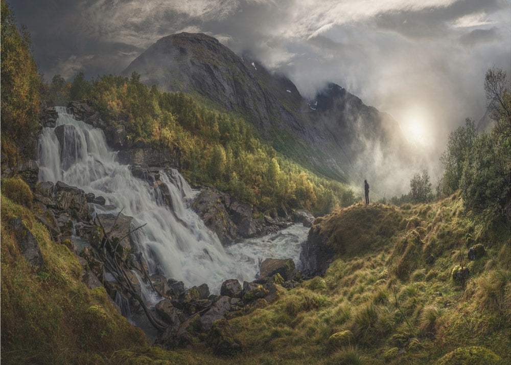 Cascading Mountain Light