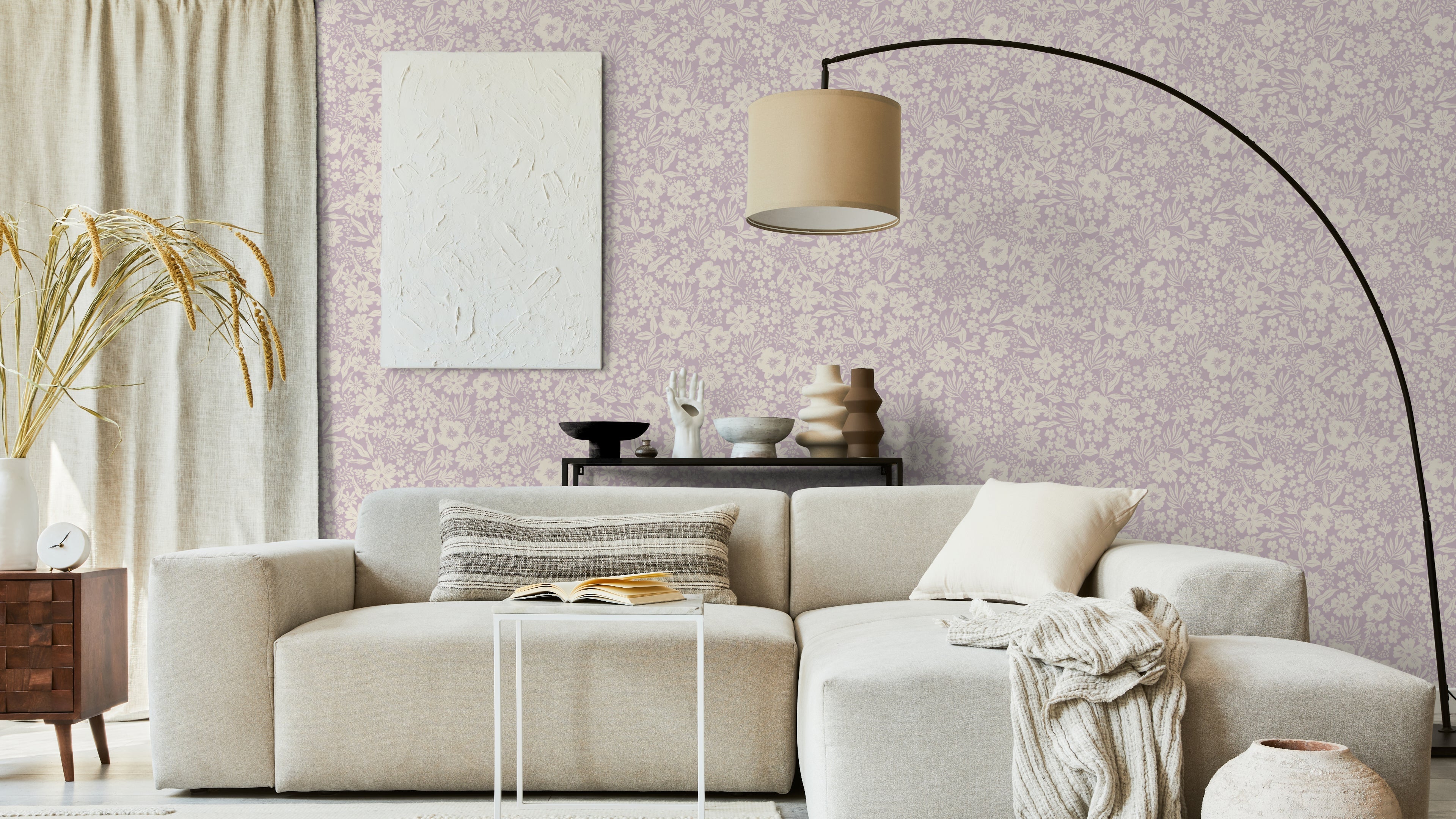Reval Wallpaper Joanie - Half Drop - Lilac – Elegant tapet med romantiska blommor – högkvalitativ tapet för en personlig o...