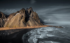 Wall mural Ocean waves – fototapet med unikt motiv som skapar en inspirerande fondvägg