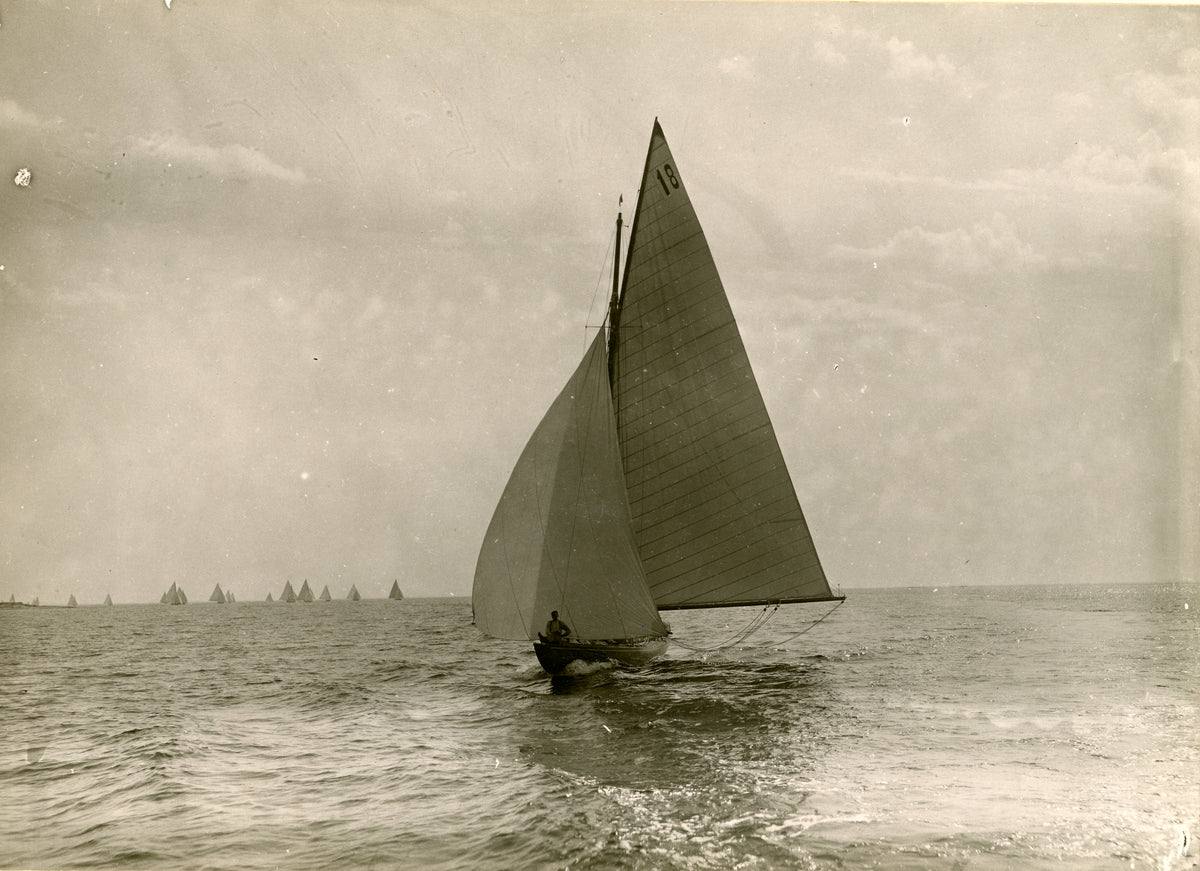 KSSS Regatta Sandhamn – Klassisk seilerromantikk for hjemmet