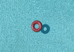 Wall mural Cool Pool – fototapet med unikt motiv som skapar en inspirerande fondvägg
