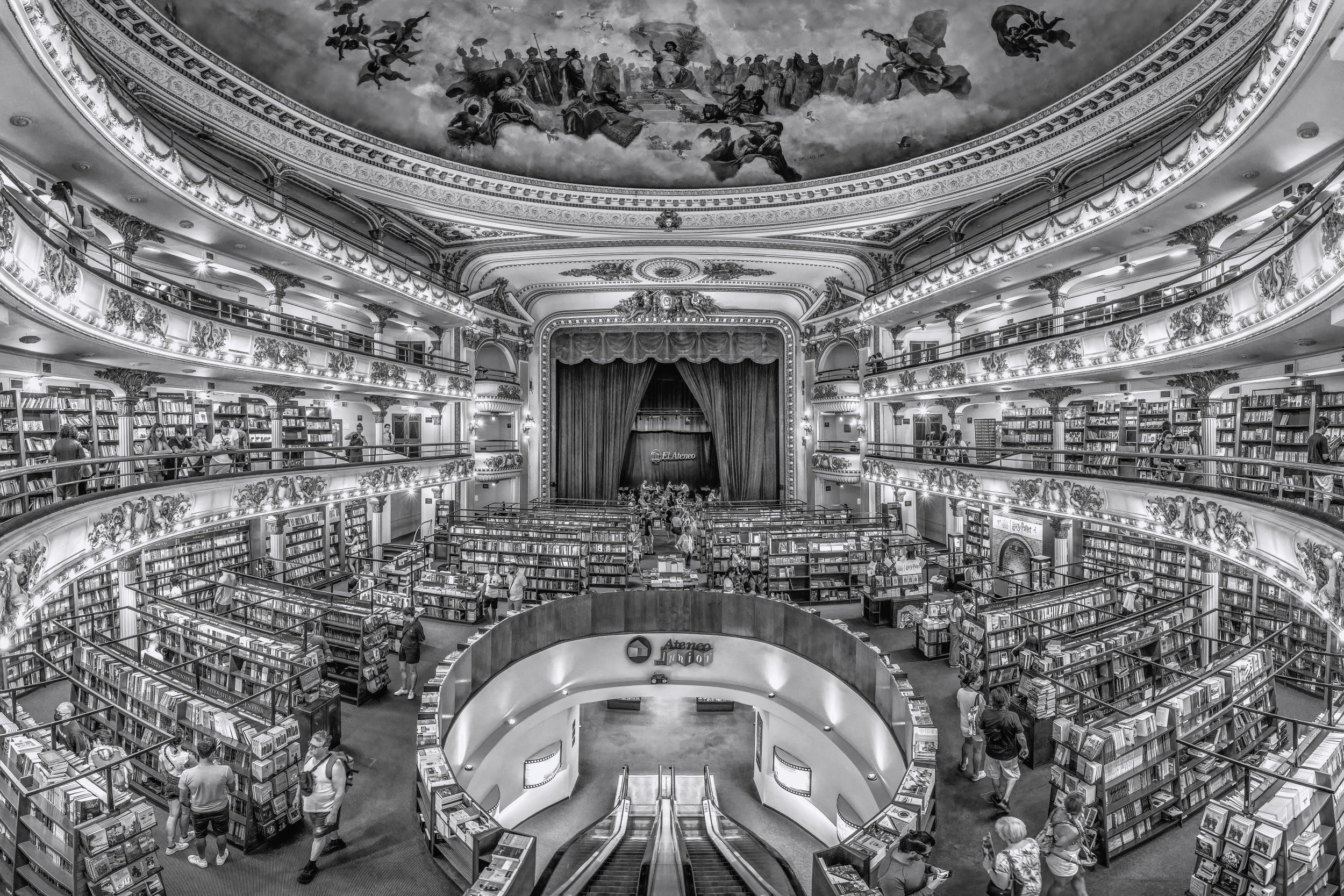 El Ateneo Grand Splendid-Book Store in Buenos Aires