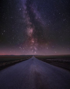 Wall mural Way to Milky way – fototapet med unikt motiv som skapar en inspirerande fondvägg