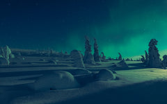 Wall mural When moonlight meet polar lights – fototapet med unikt motiv som skapar en inspirerande fondvägg