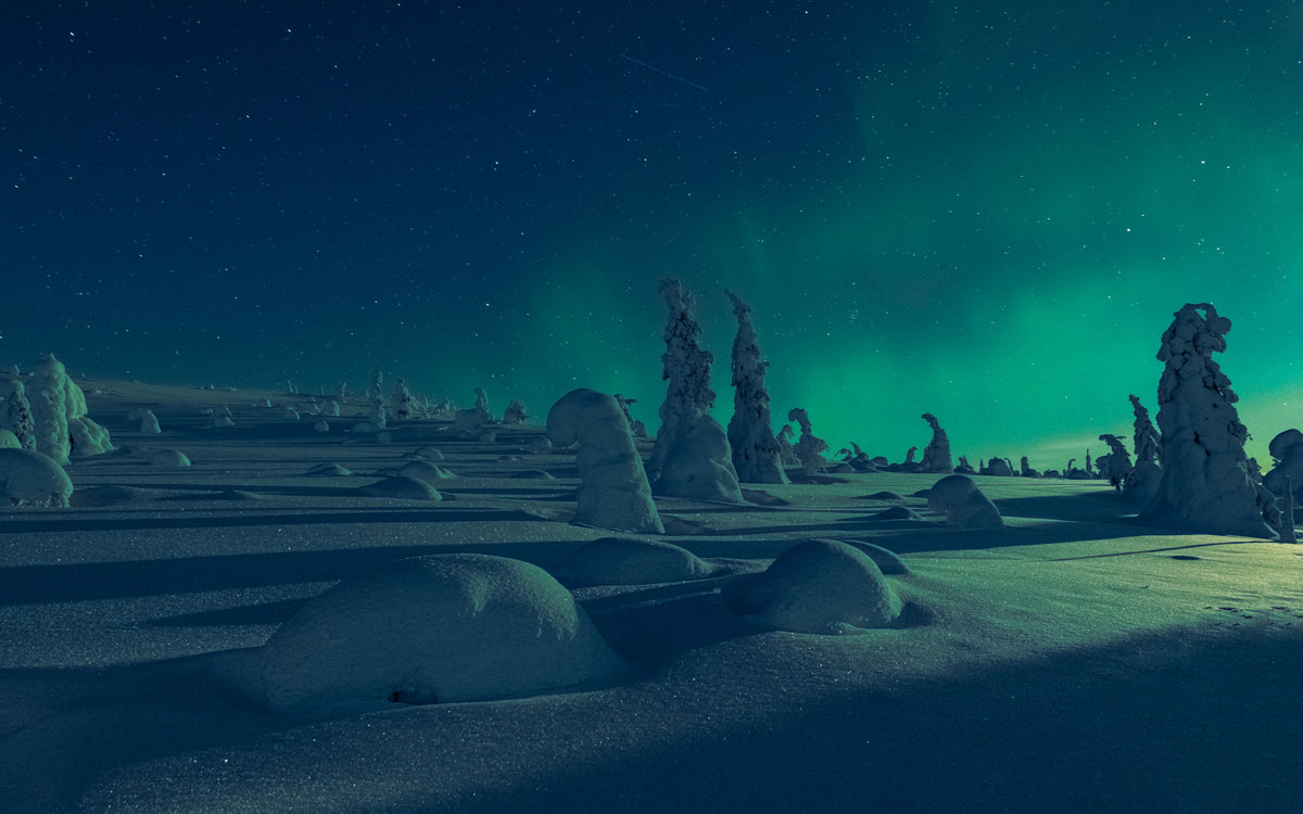 Når måneskin møter nordlys