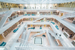 Wall mural library Stuttgart – fototapet med unikt motiv som skapar en inspirerande fondvägg