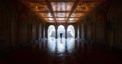 Wall mural The Passageway – fototapet med unikt motiv som skapar en inspirerande fondvägg