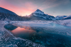 Wall mural Tangle Peak – fototapet med unikt motiv som skapar en inspirerande fondvägg
