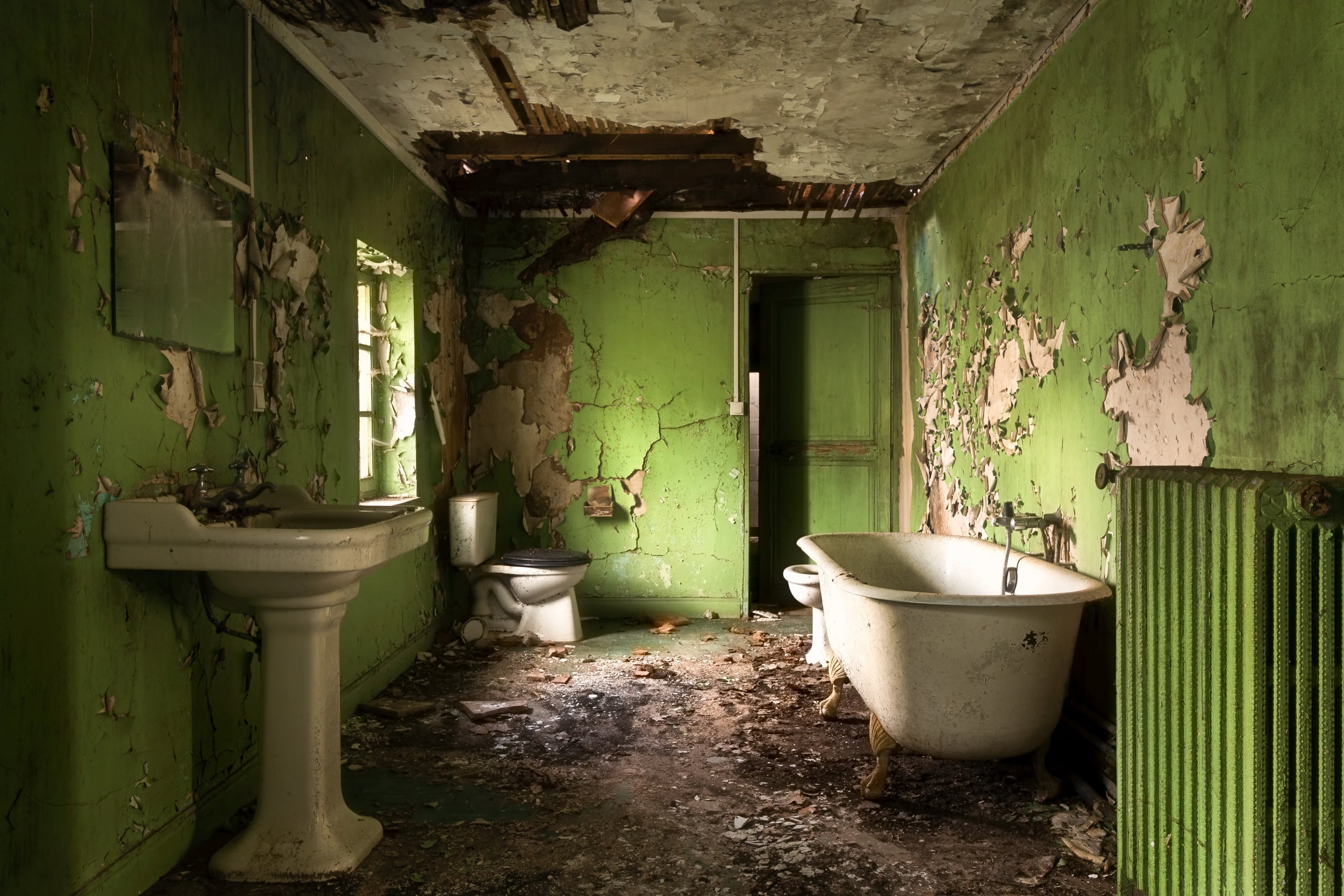 Green Bathroom