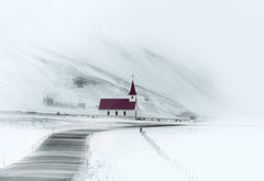 Wall mural Church in snow – fototapet med unikt motiv som skapar en inspirerande fondvägg