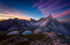 Wall mural Mountainscape – fototapet med unikt motiv som skapar en inspirerande fondvägg