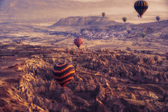 Wall mural flight path – fototapet med unikt motiv som skapar en inspirerande fondvägg