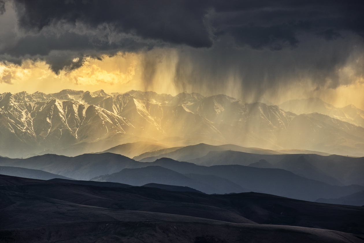 RAIN IN THE MOUNTAINS
