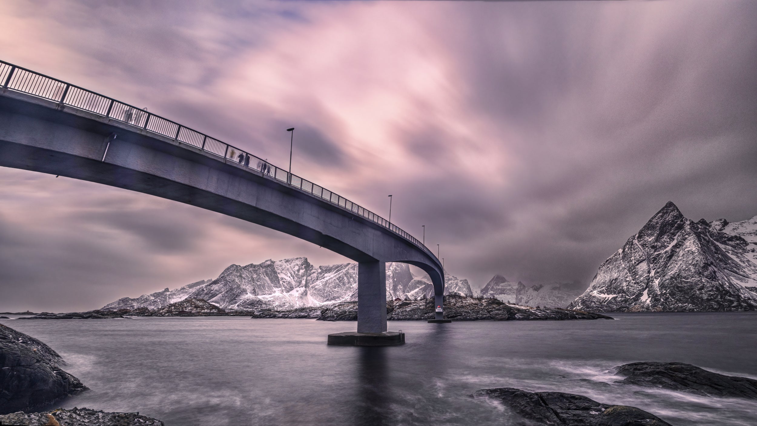 Hamnøy bridge