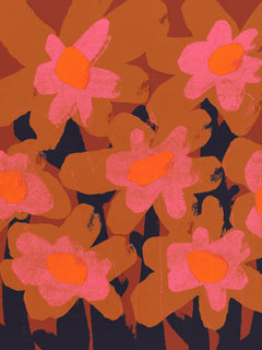 Wall mural Giant Flowers – fototapet med unikt motiv som skapar en inspirerande fondvägg