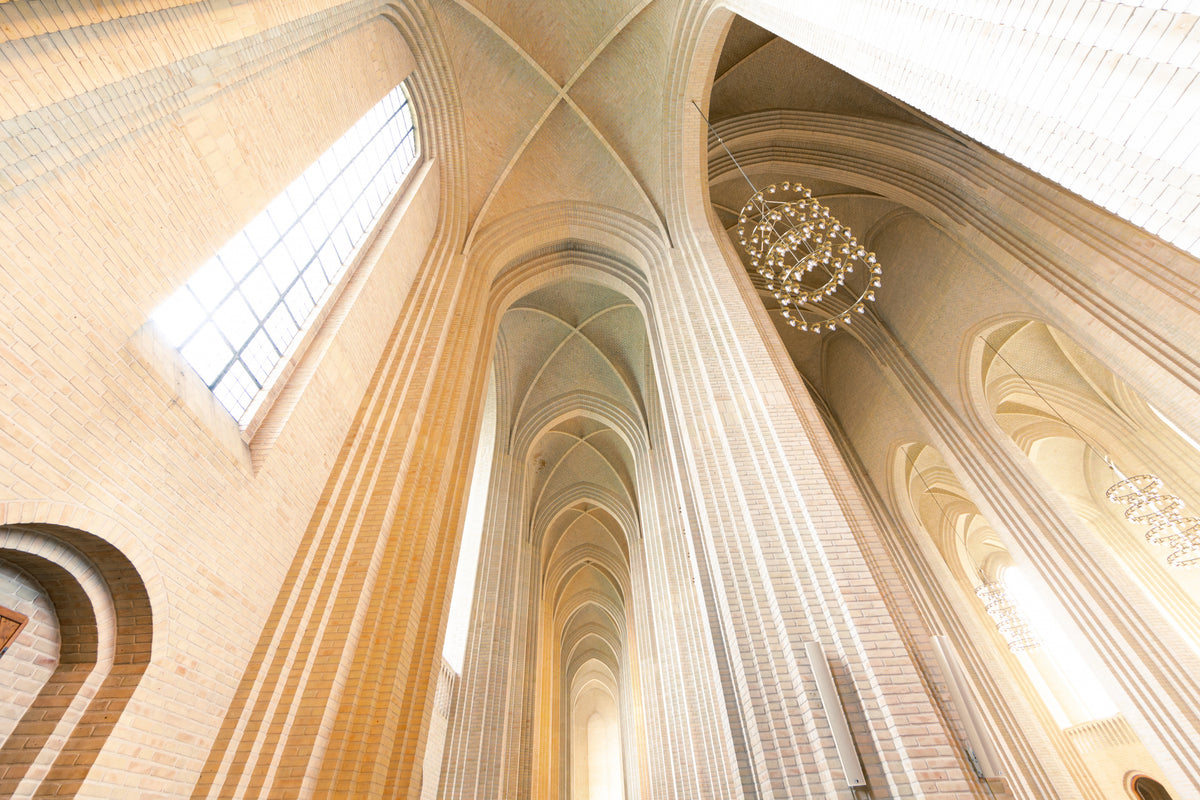 Minimal kirke III