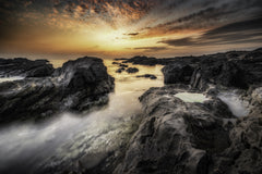 Wall mural Eden of the rocks – fototapet med unikt motiv som skapar en inspirerande fondvägg