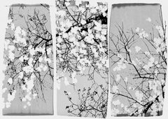 Wall mural Oriental Blossom – fototapet med unikt motiv som skapar en inspirerande fondvägg