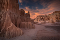 Wall mural Bentonite Badlands IV – fototapet med unikt motiv som skapar en inspirerande fondvägg