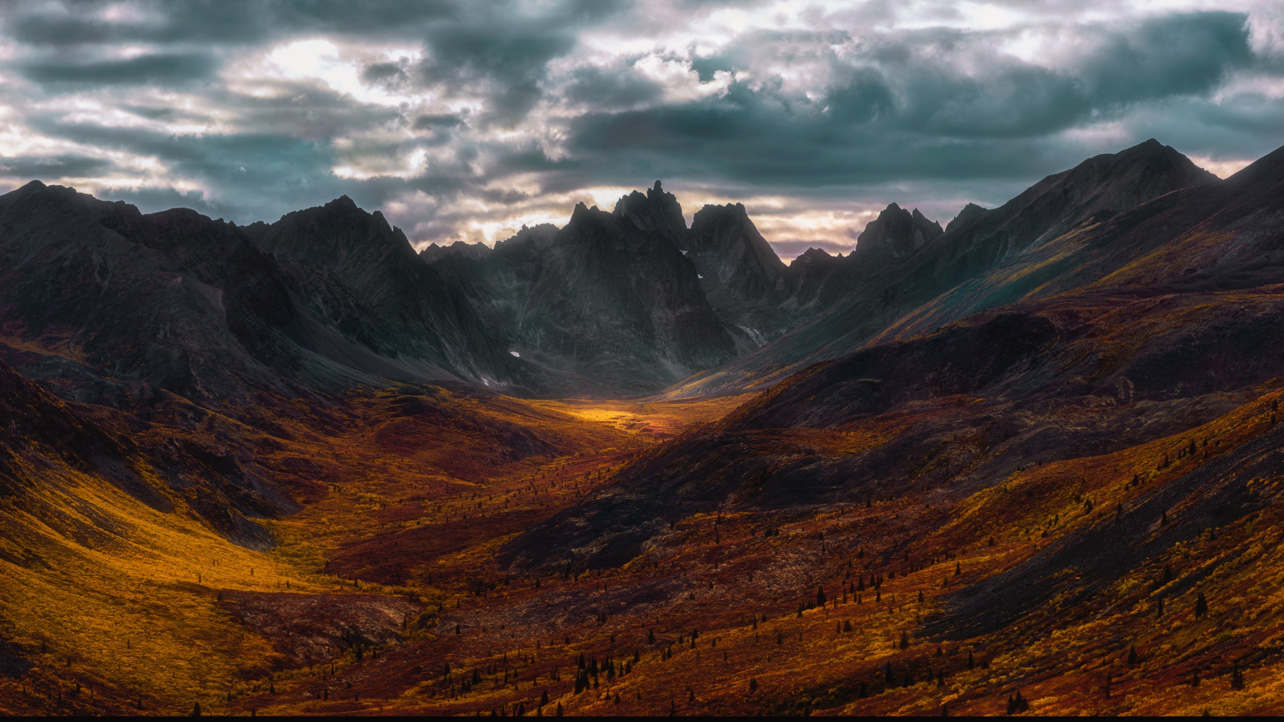 Autumn in Tombstone Mountain