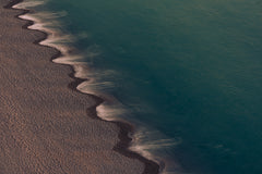 Wall mural Slow (m)Ocean – fototapet med unikt motiv som skapar en inspirerande fondvägg