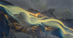 Wall mural Dragonville 2 – fototapet med unikt motiv som skapar en inspirerande fondvägg