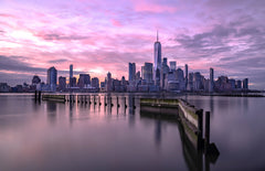 Wall mural Manhattan's morning – fototapet med unikt motiv som skapar en inspirerande fondvägg