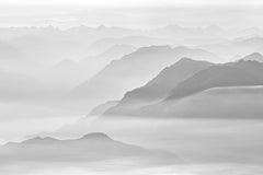 Wall mural The fade – fototapet med unikt motiv som skapar en inspirerande fondvägg